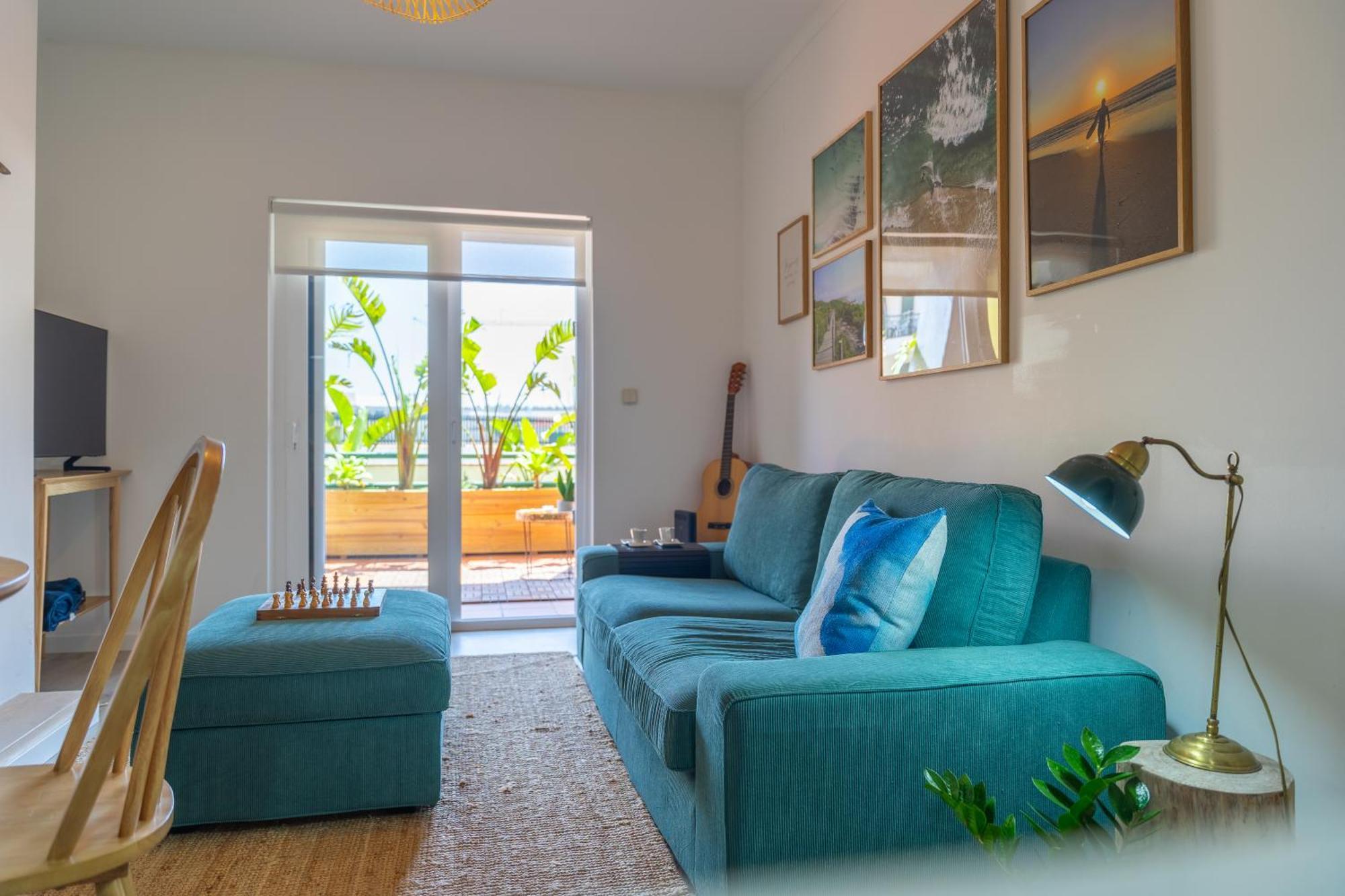 Surf Guesthouse - 7Min Walk To The Beach باتاياس المظهر الخارجي الصورة